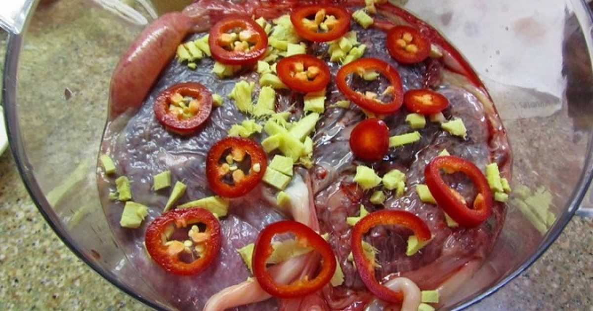 Il mondo delle mamme "pancine": quelle che mangiano la propria placenta